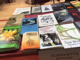 lisa's book table